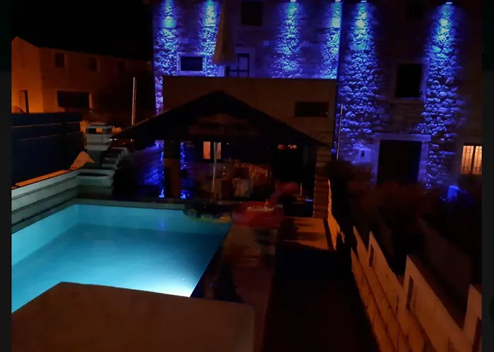 Stone House Istria Hris 1