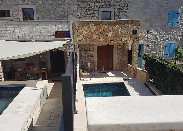 Stone House Istria Hris 1 Baderna