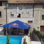 Vikendica Stone House Istria Hris 1 *