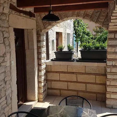 Stone House Istria Hris 1 *
