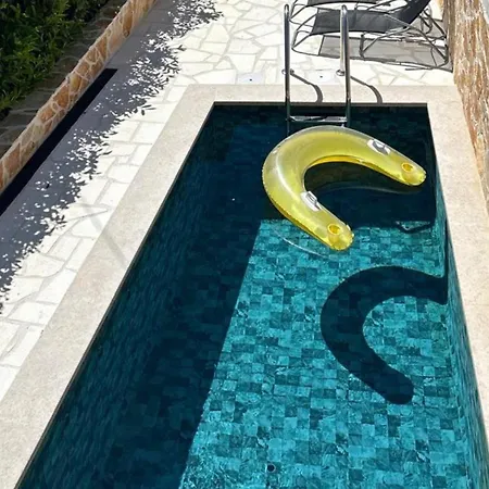 Holiday home Stone House Istria Hris 1