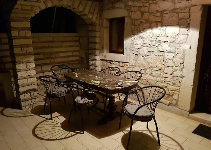 Stone House Istria Hris 1 Дом отдыха Бадерна