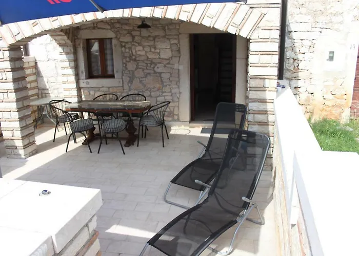 Stone House Istria Hris 1 Дом отдыха Бадерна