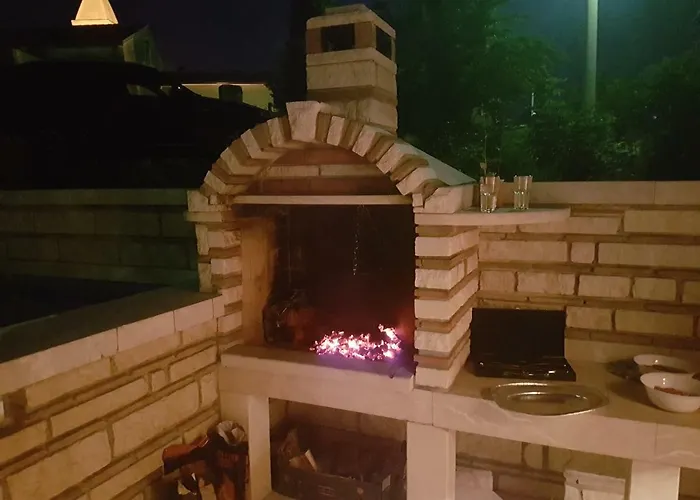 Stone House Istria Hris 1 Дом отдыха *